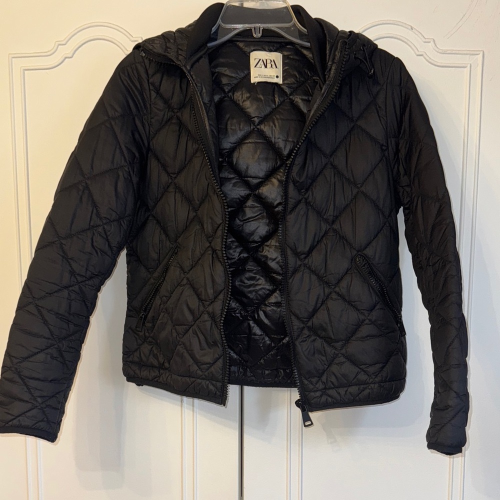 Zara Black Quilted Jacket with Hood